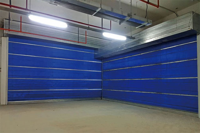 雙軌雙簾特級防火卷簾（鐵包廂）