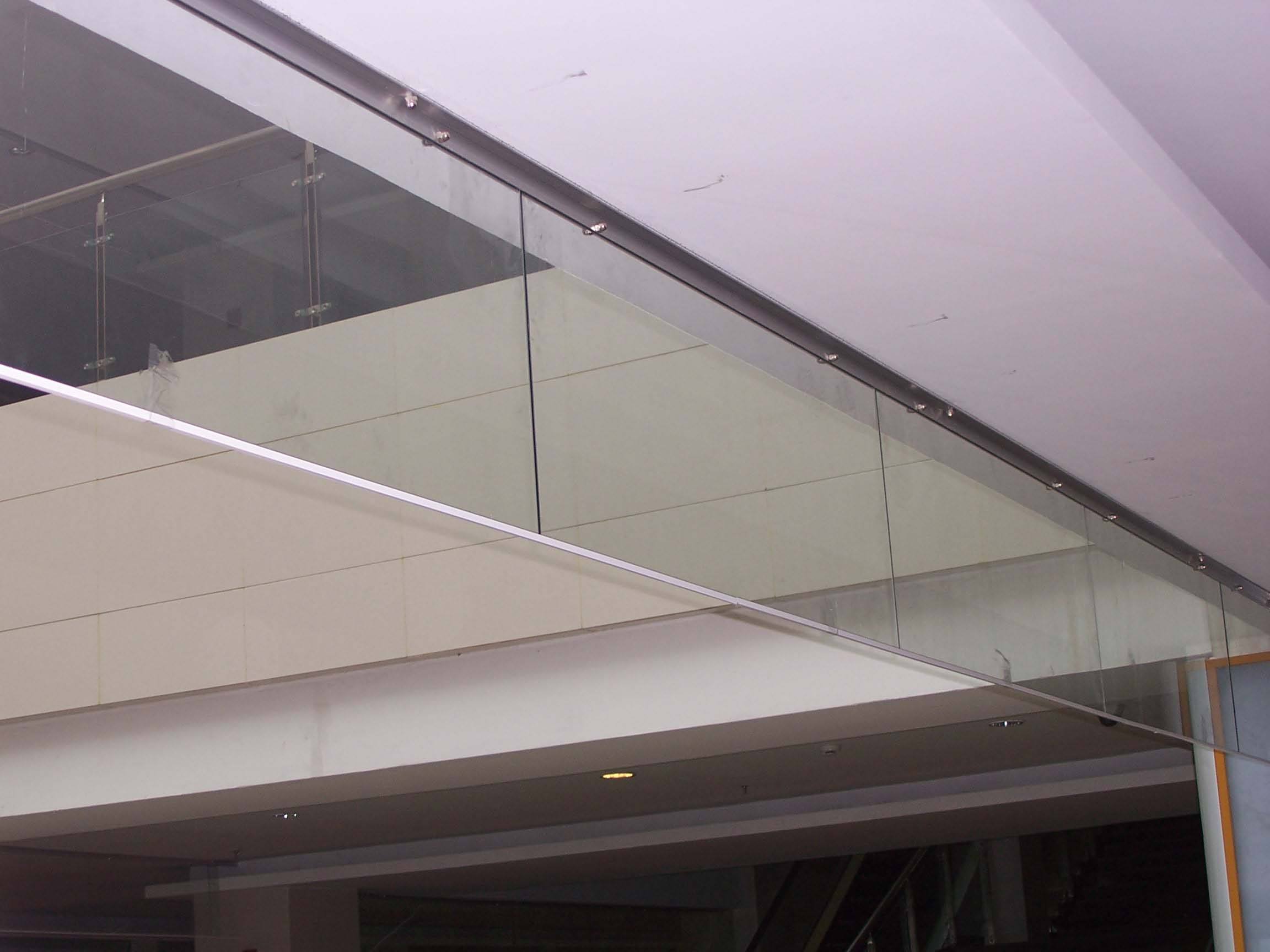 透明防火玻璃擋煙垂壁